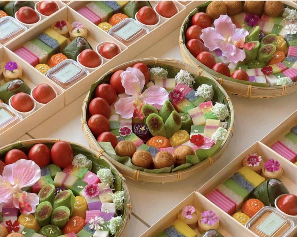 Kuih & Sharing Platters